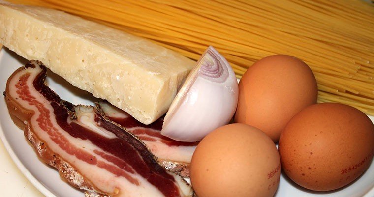 espagueti carbonara pas1