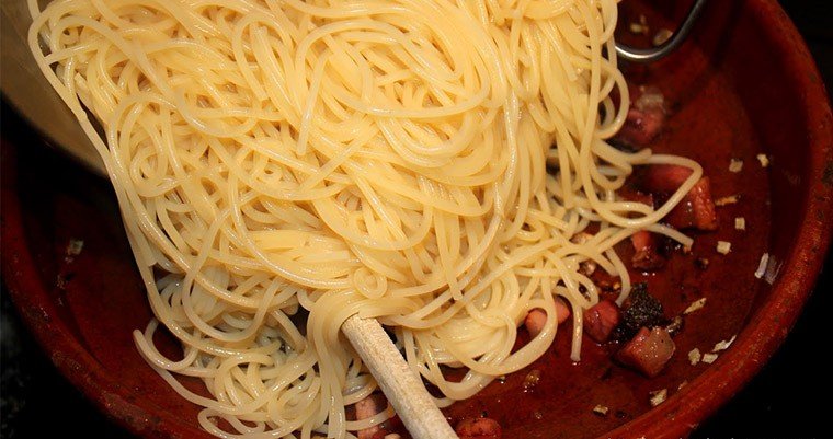 espagueti carbonara pas18