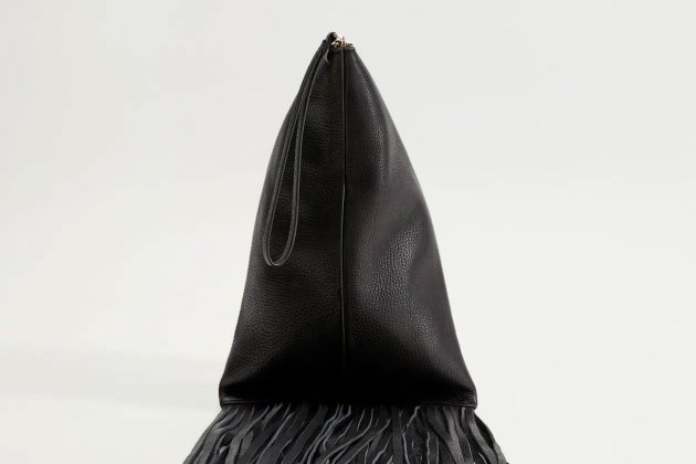 Bolso de piel con flecos Bolso de piel con flecos
