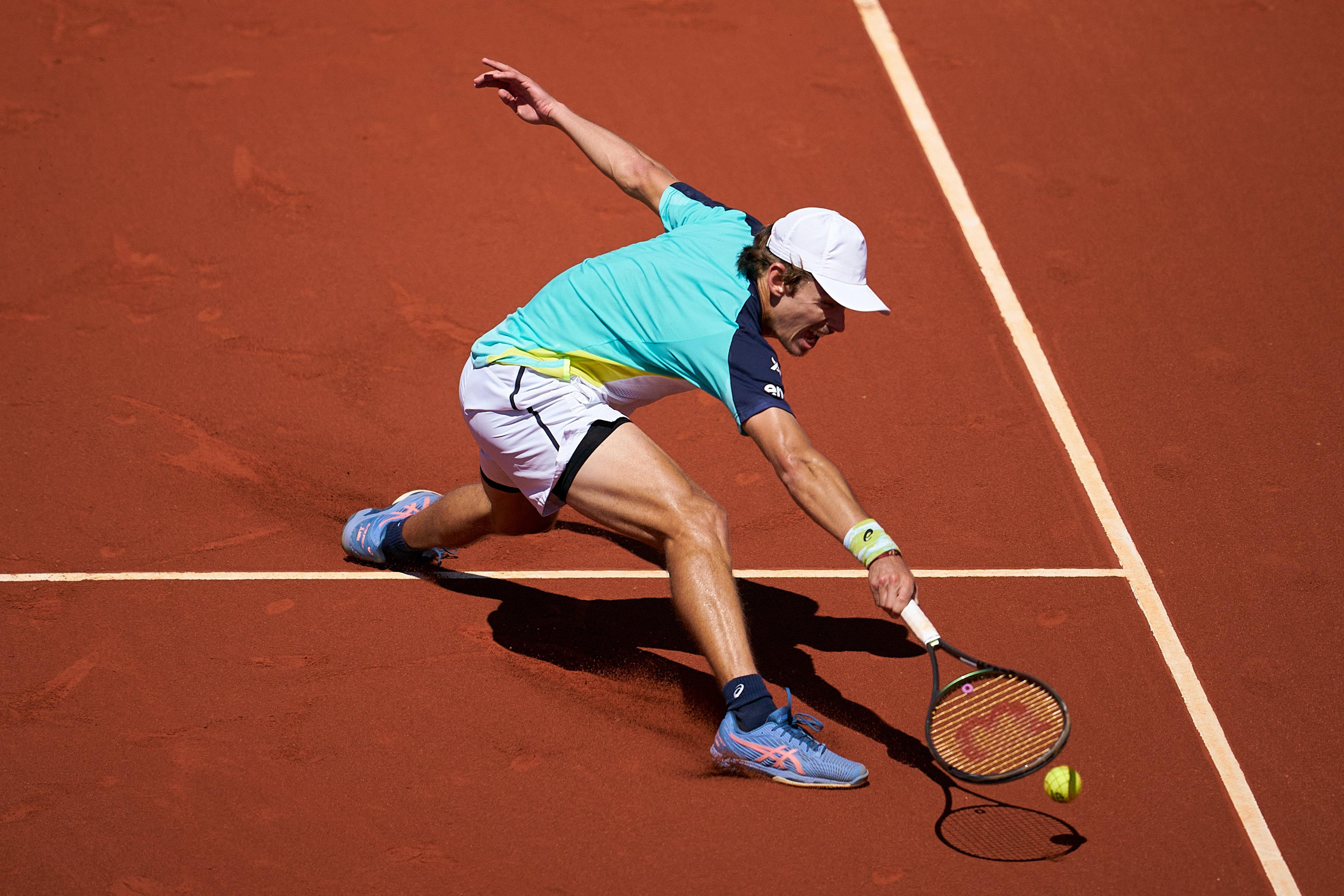 Alex de Miñaur acaba sucumbint davant Alcaraz