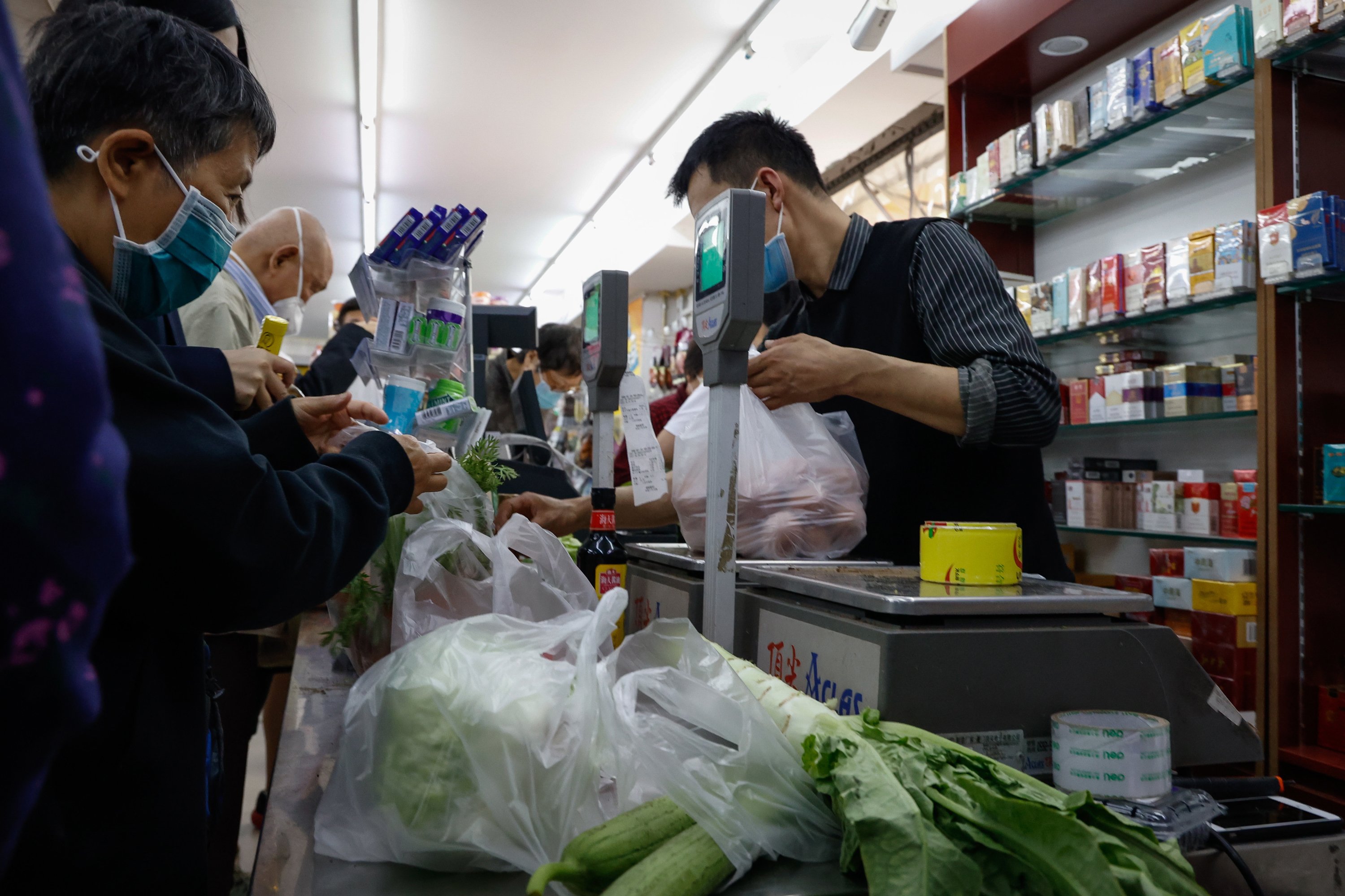Pequín tem un confinament com el de Xangai: els ciutadans corren a comprar provisions