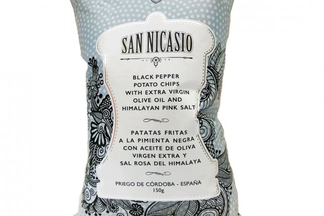 Patates fregides al pebre negre amb oli d'oliva Virgen Extra i sal rosa de l'Himàlaia de San Nicasio1