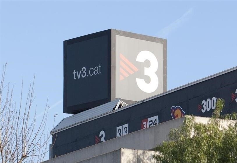 Una plataforma independentista inicia el recorrido parlamentario para cerrar TV3