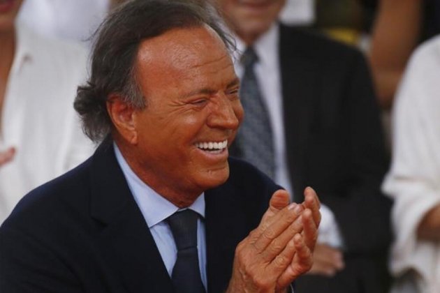 Julio Iglesias EFE