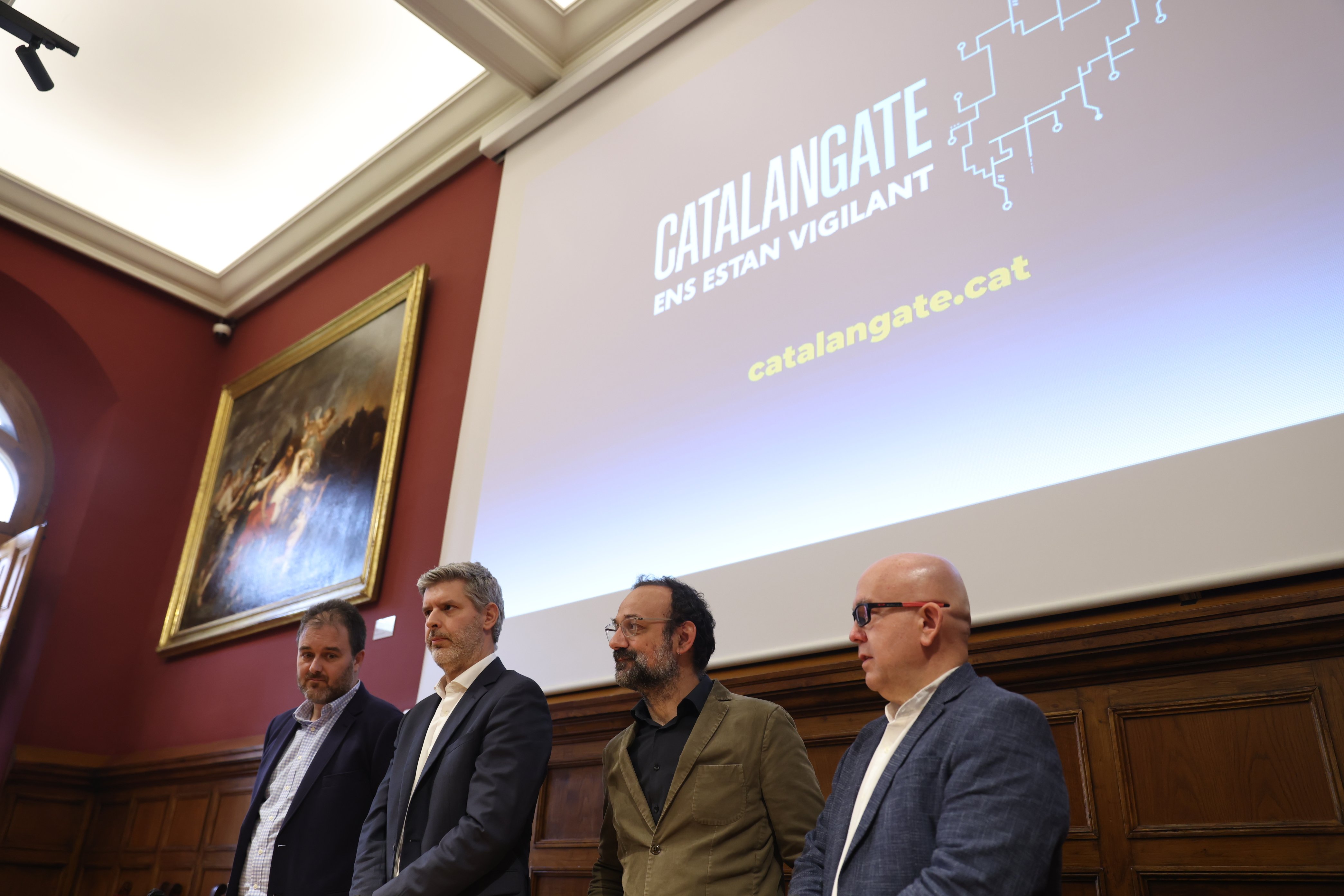 CatalanGate en la UB Gonzalo Boyé Benet Salelles, Andreu Van der Eynde, Antonio Abat y Ninet - Foto: Sergi Alcàzar