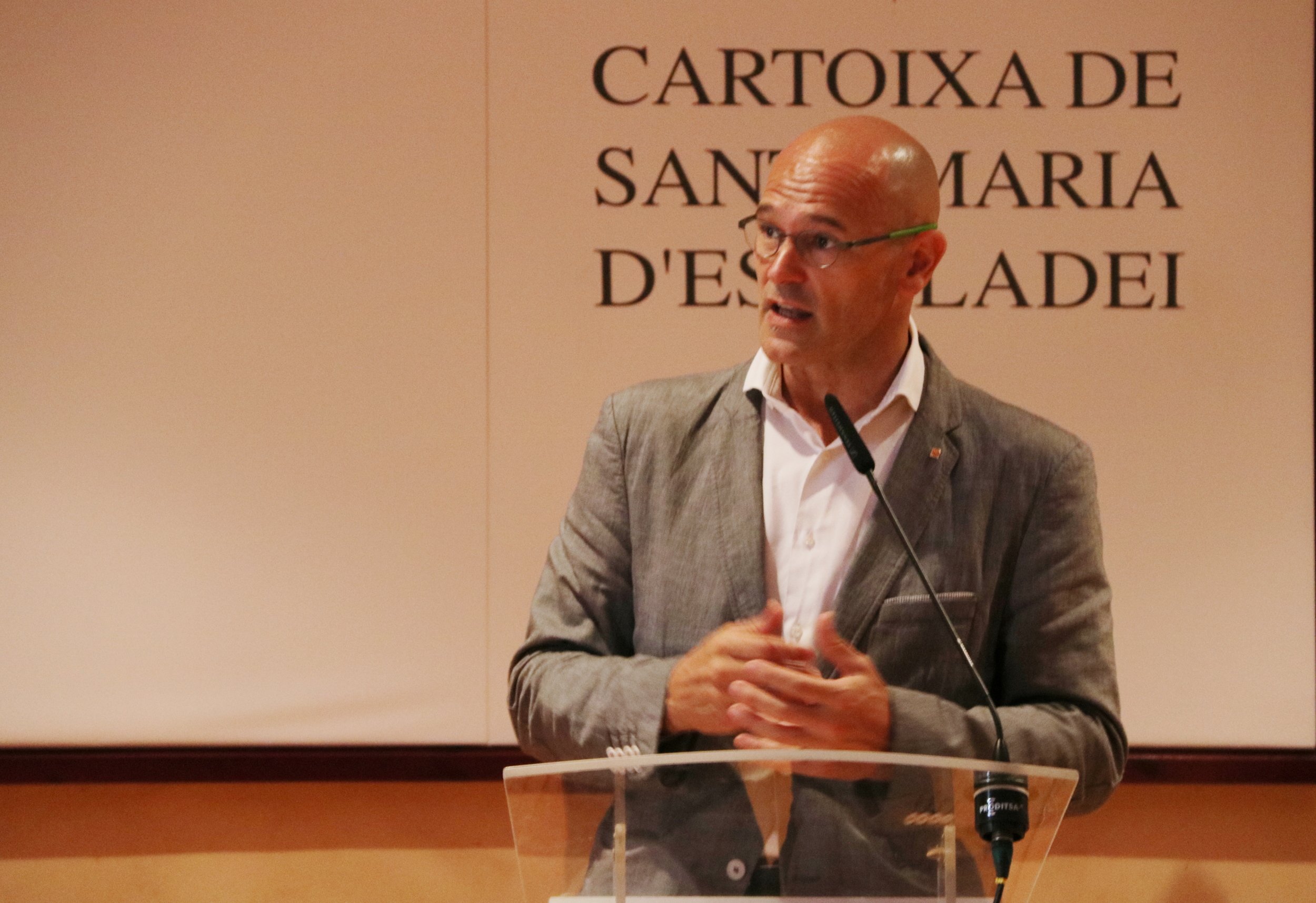 Romeva ante el cuerpo consular: "Es imposible hasta que alguien lo hace"