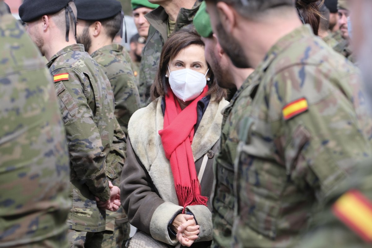 El Gobierno anuncia en Bruselas que aumentará el presupuesto en Defensa