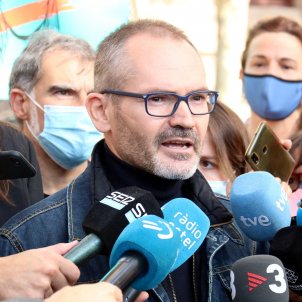 Josep Costa denuncia que el TSJC li “imposa” un advocat d’ofici pel judici a la mesa del Parlament