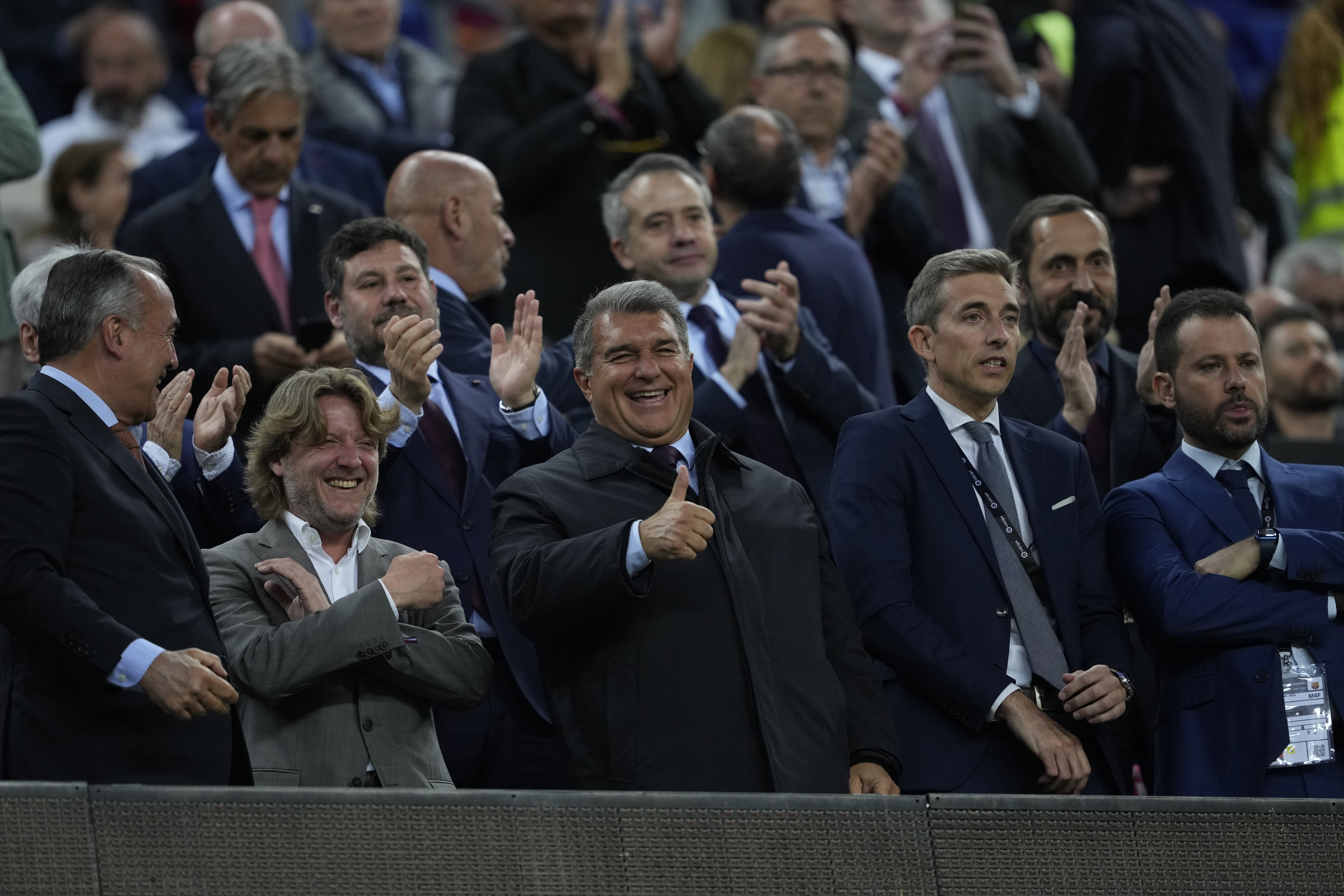 La solución de Joan Laporta para el ‘9’ del Barça sin gastar un solo euro que gusta a Nike