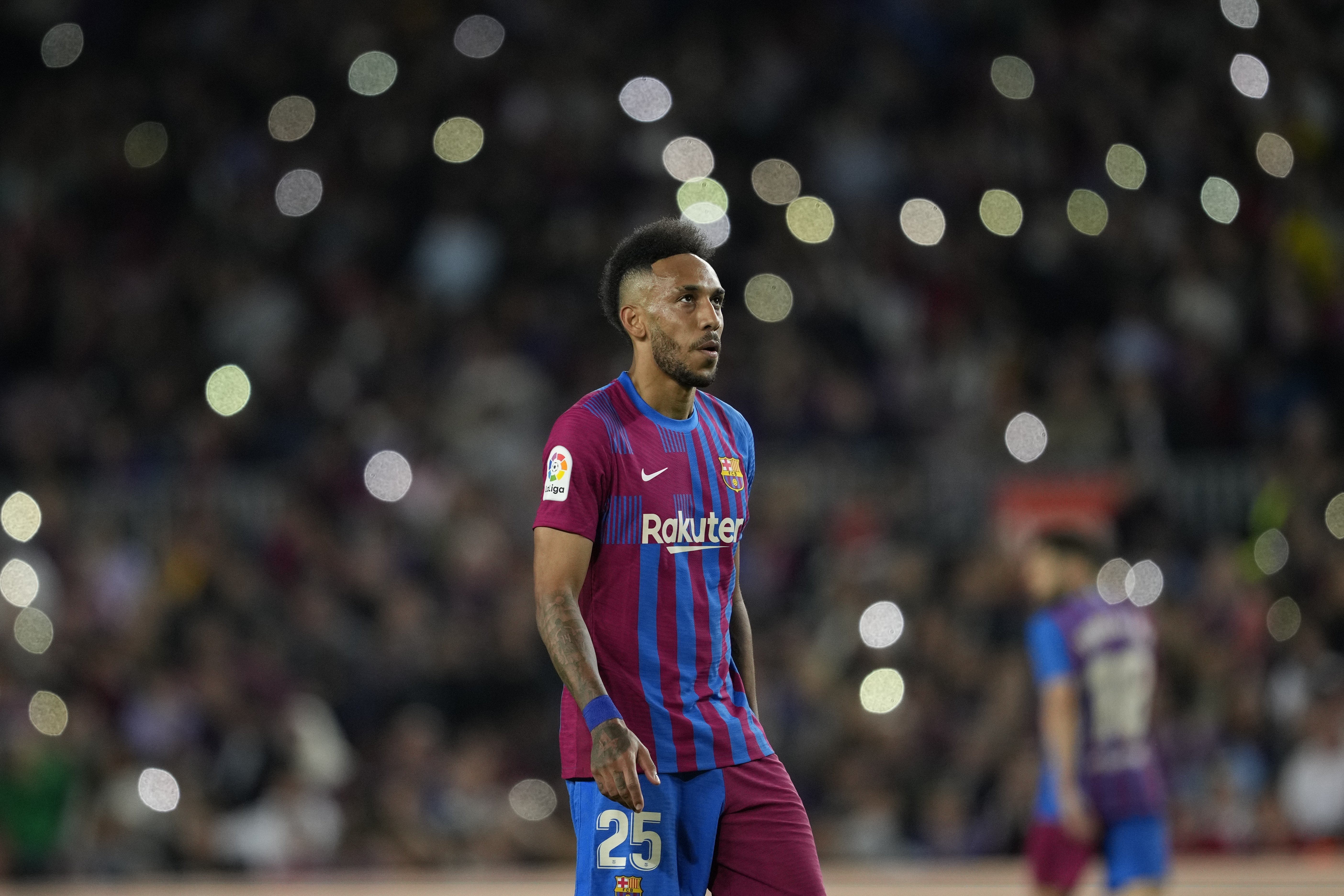 Gratis al Barça per substituir Aubameyang: reunions amb el germà que també es va veure amb Florentino Pérez