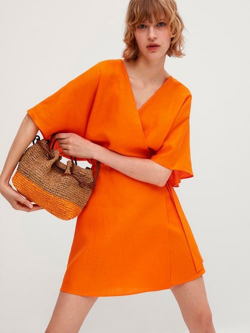 Vestido corto de lino con lazo Vestido corto de lino con lazo