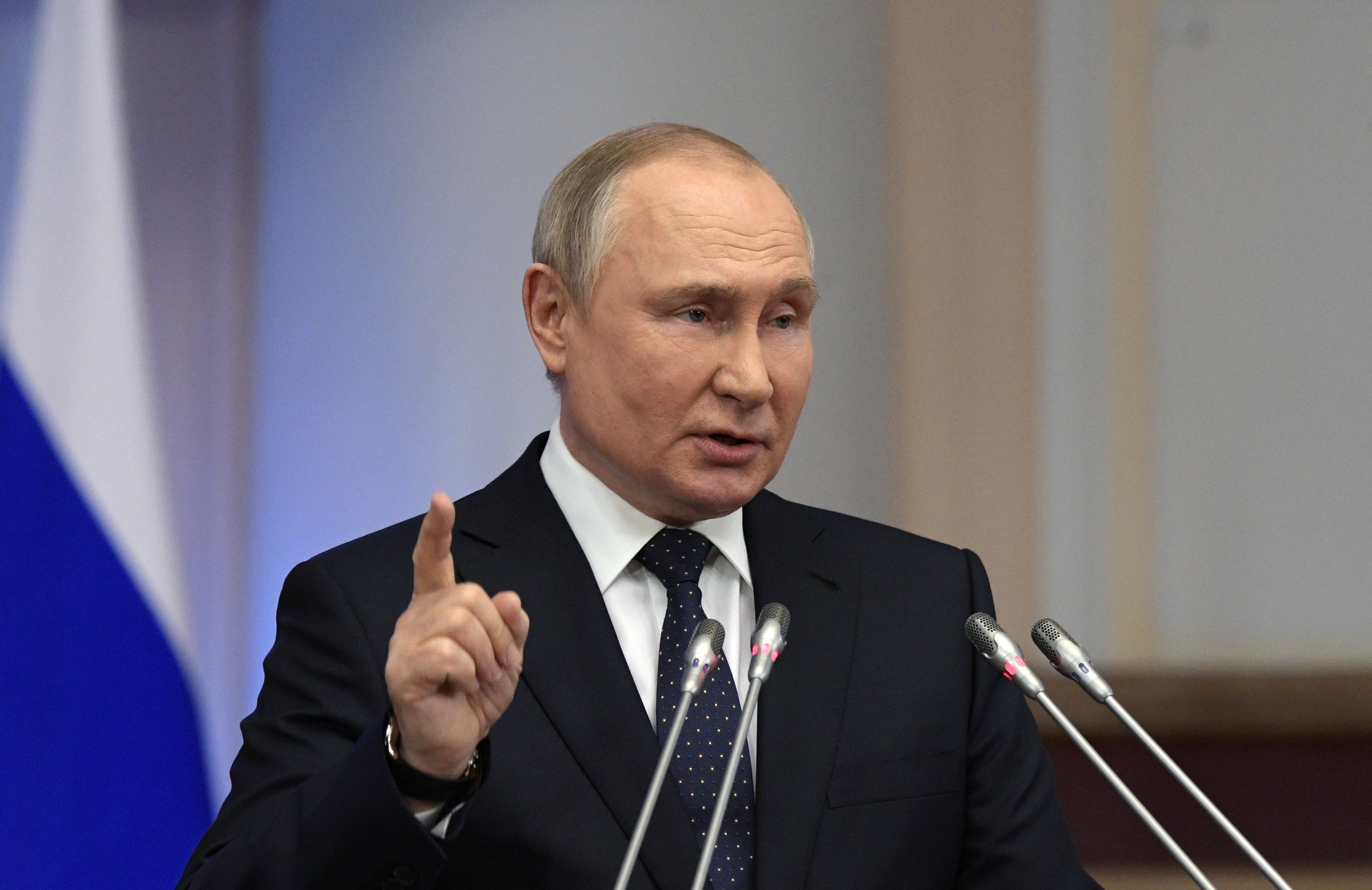 Putin va un paso más allá y asegura que la fuga de empresas es buena para Rusia