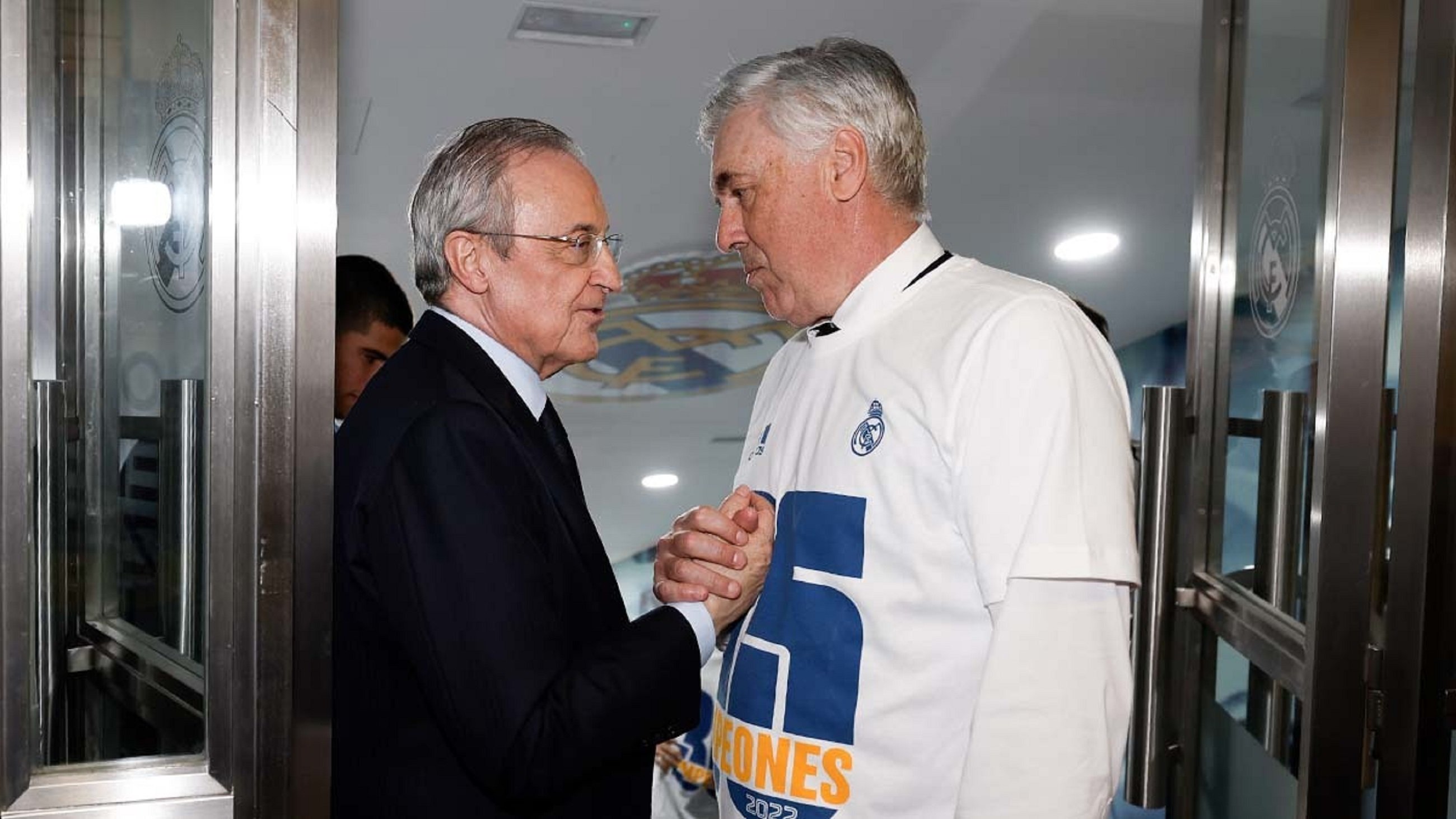 Li ha dit a Florentino Pérez que no vol anar al Reial Madrid si hi ha Ancelotti