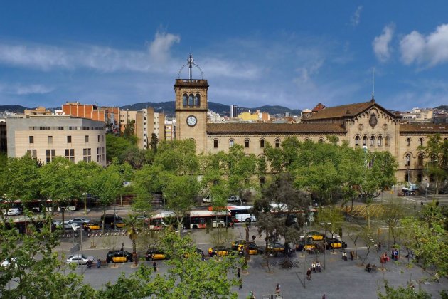 universidad de barcelona foto vicente zambrano gonzalez ajbcn