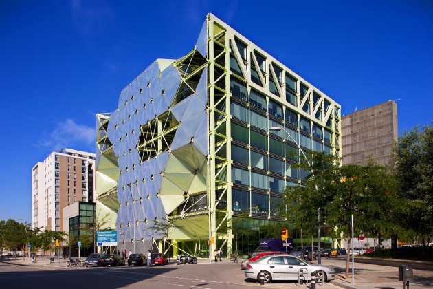 edificio medía tic foto pepe navarro ajbcn