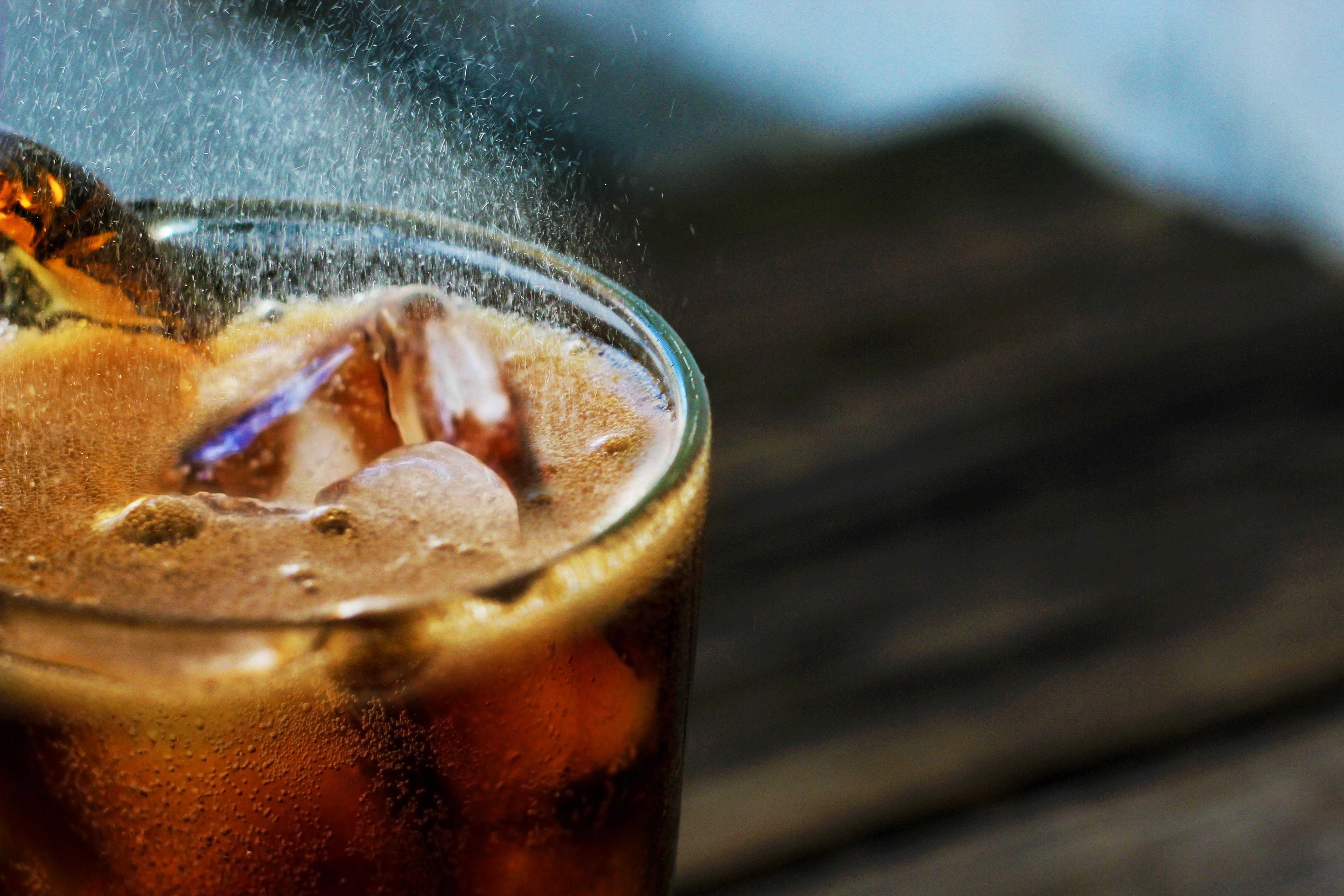 Las bebidas gaseosas han de evitarse / Pixabay Las bebidas gaseosas han de evitarse / Pixabay