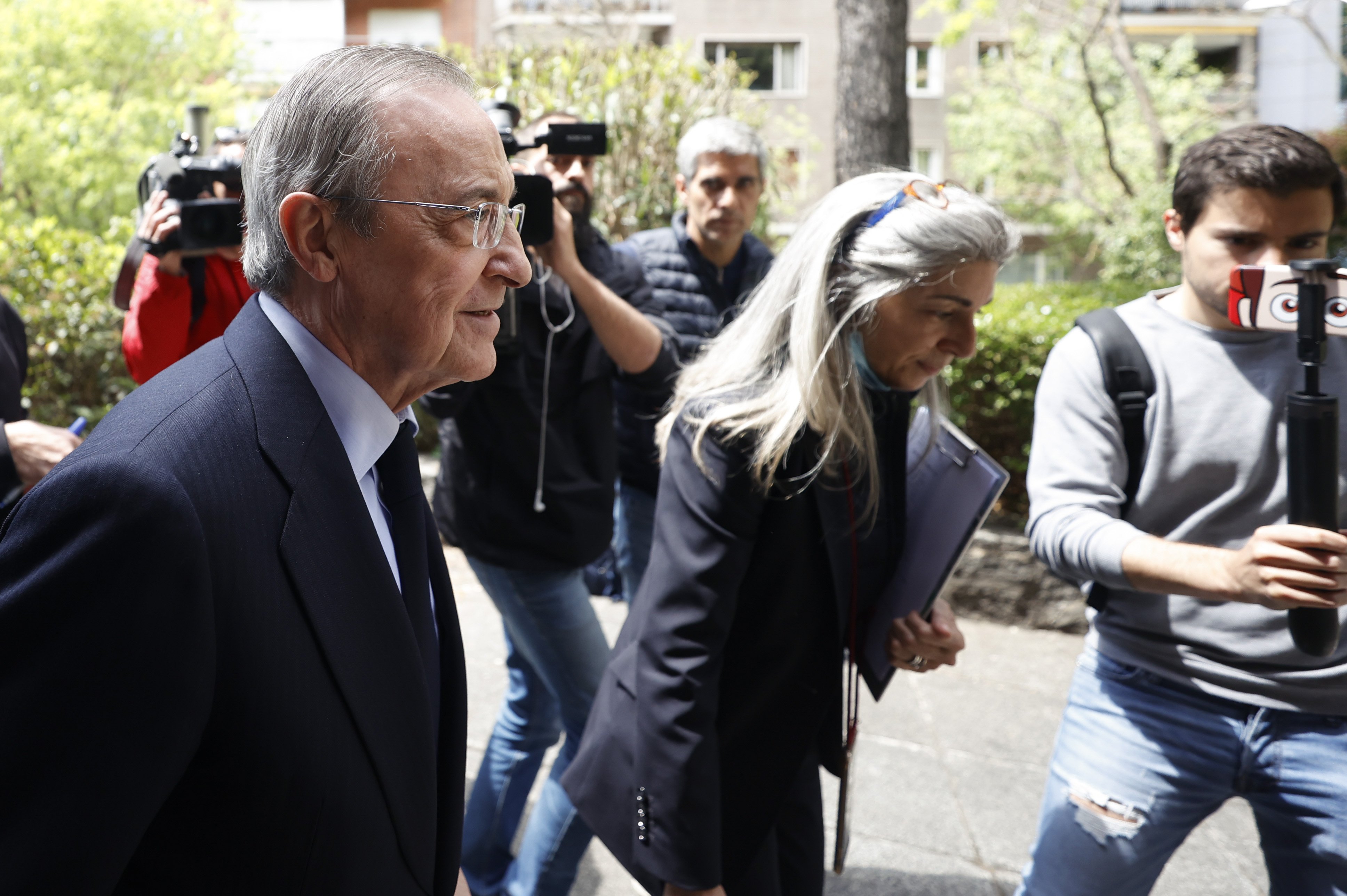 Florentino Pérez canvia d'idea i no el faran fora perquè s'ha guanyat seguir