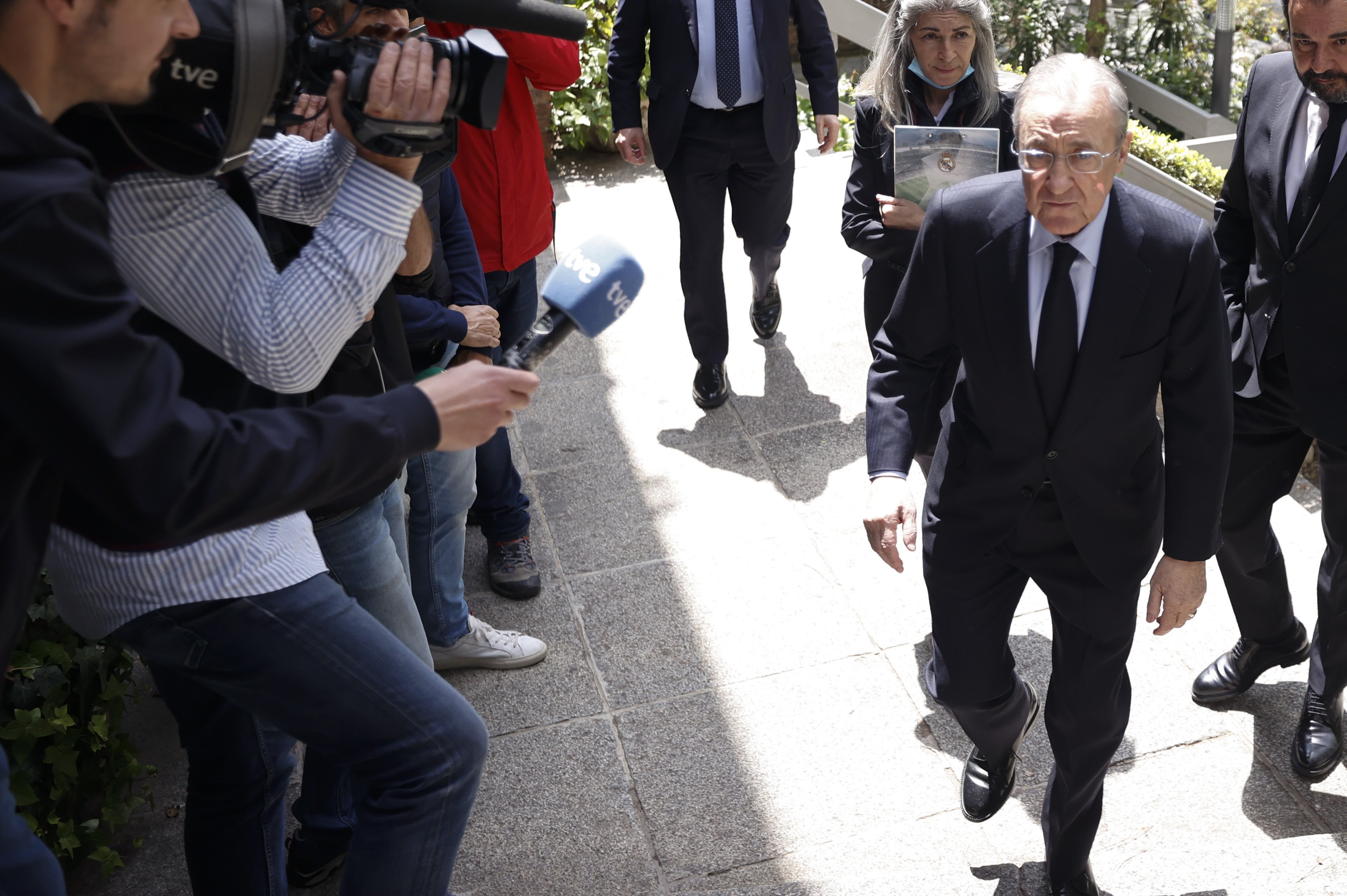 Florentino Pérez té una llista amb 7 perles per menys de 20 milions per a la davantera del Reial Madrid