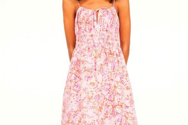 Vestido de algodón con cintura fruncida1