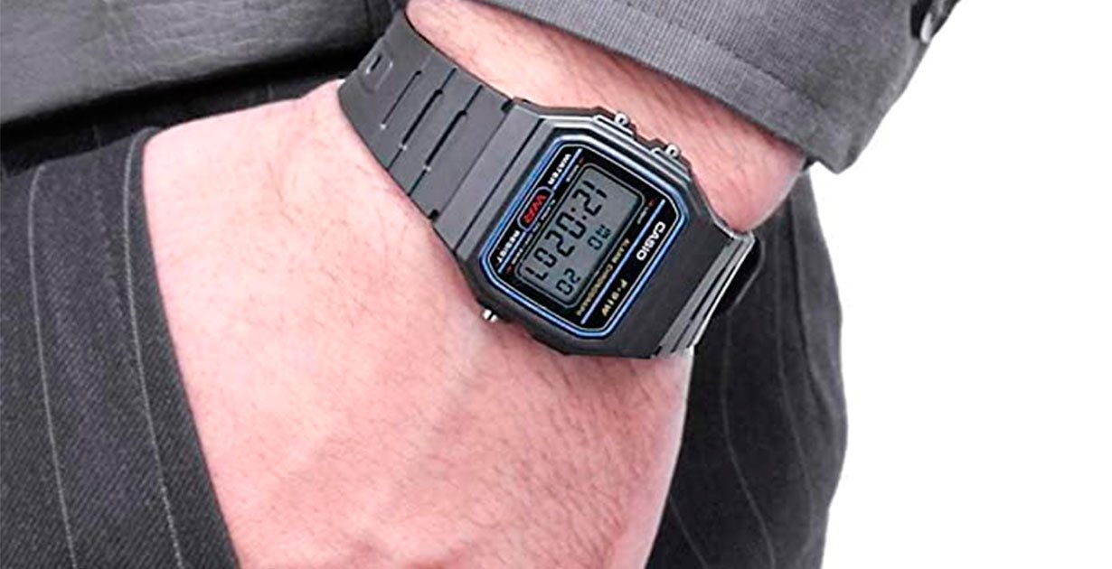 Casio tiene un reloj retro en el top ventas de Amazon