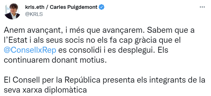 TUIT @KRLS carles puigdemont presidente consejo por|para la republica TUIT @KRLS carles puigdemont presidente consejo por|para la republica