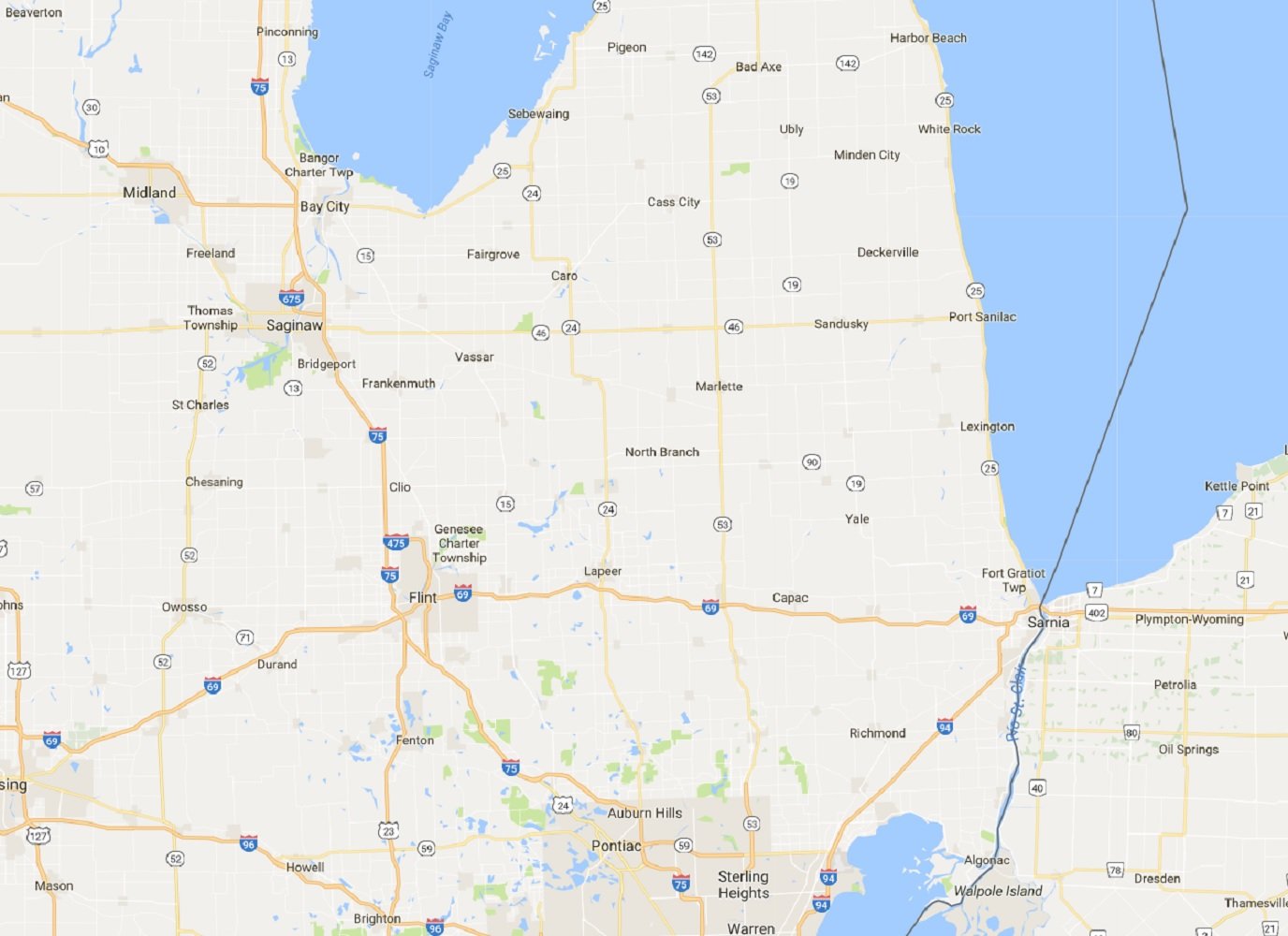 Evacuan un aeropuerto en Michigan (EEUU) tras el ataque a un policía