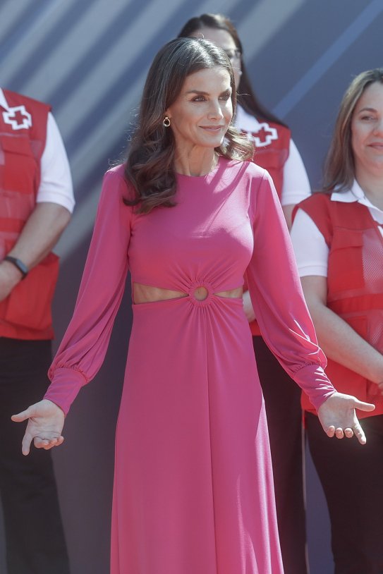 Letizia rocía EFE Letizia rocía EFE