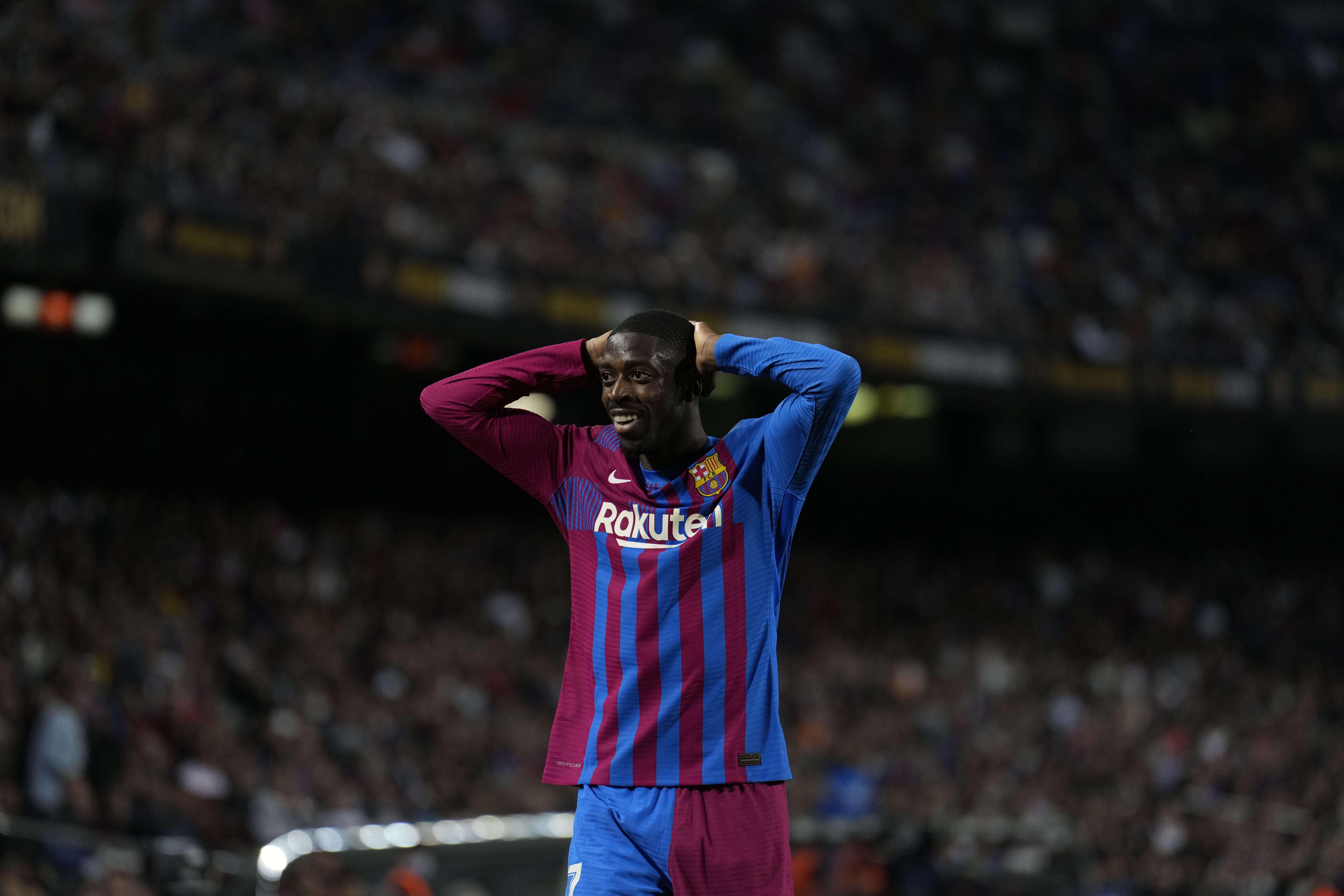 Ousmane Dembele es lamenta en un partit del Barça / EFE
