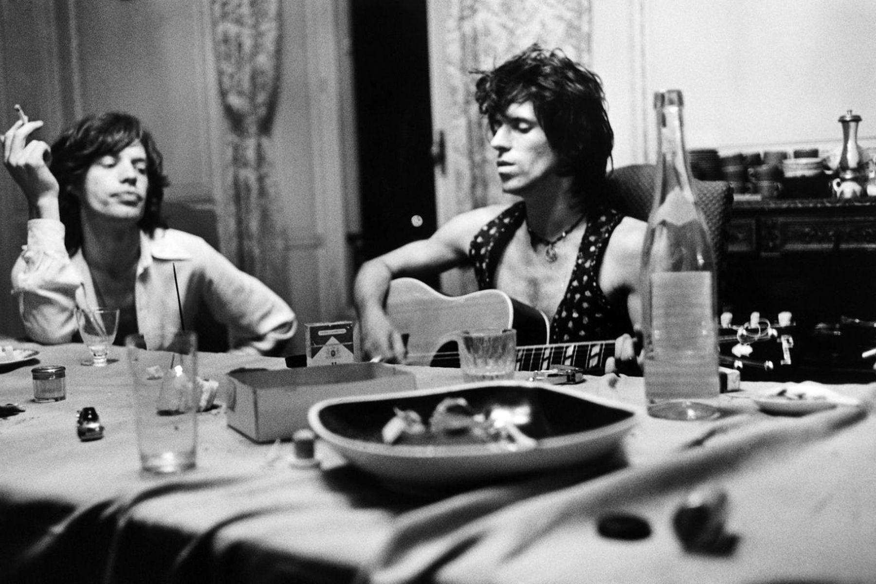 Los Rolling Stones, un príncipe mallorquín y su mayestático exilio en Francia