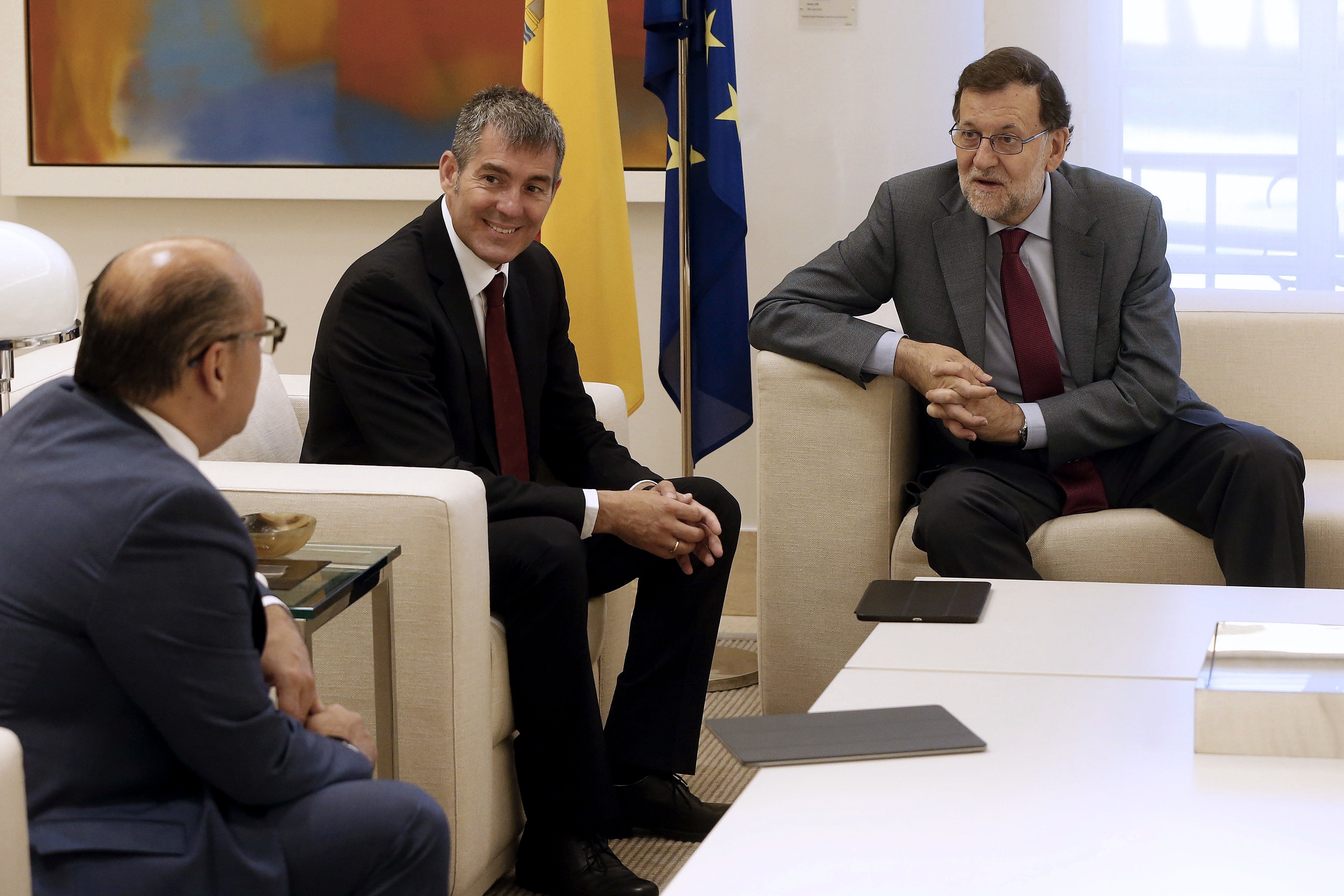 Rajoy contempla una investidura en mayoría simple a finales de julio