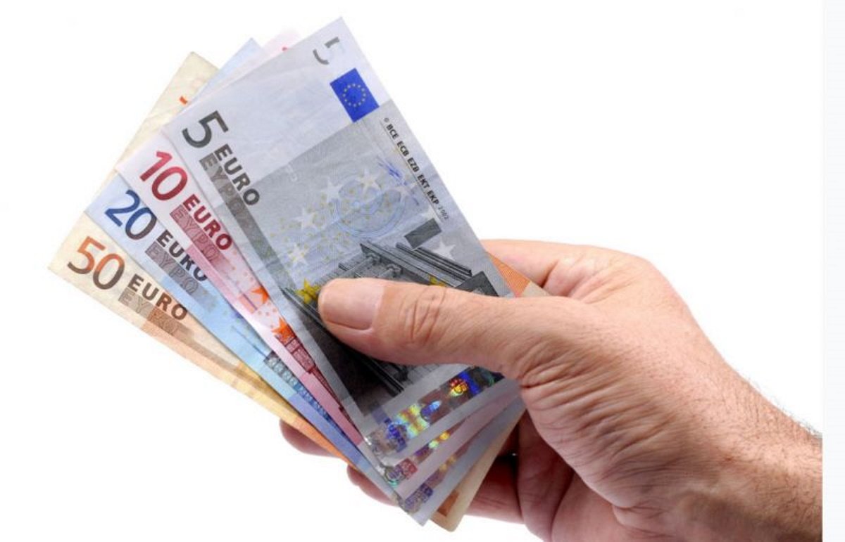 UK impulsa una llei per protegir les víctimes d'estafes i els diners en efectiu