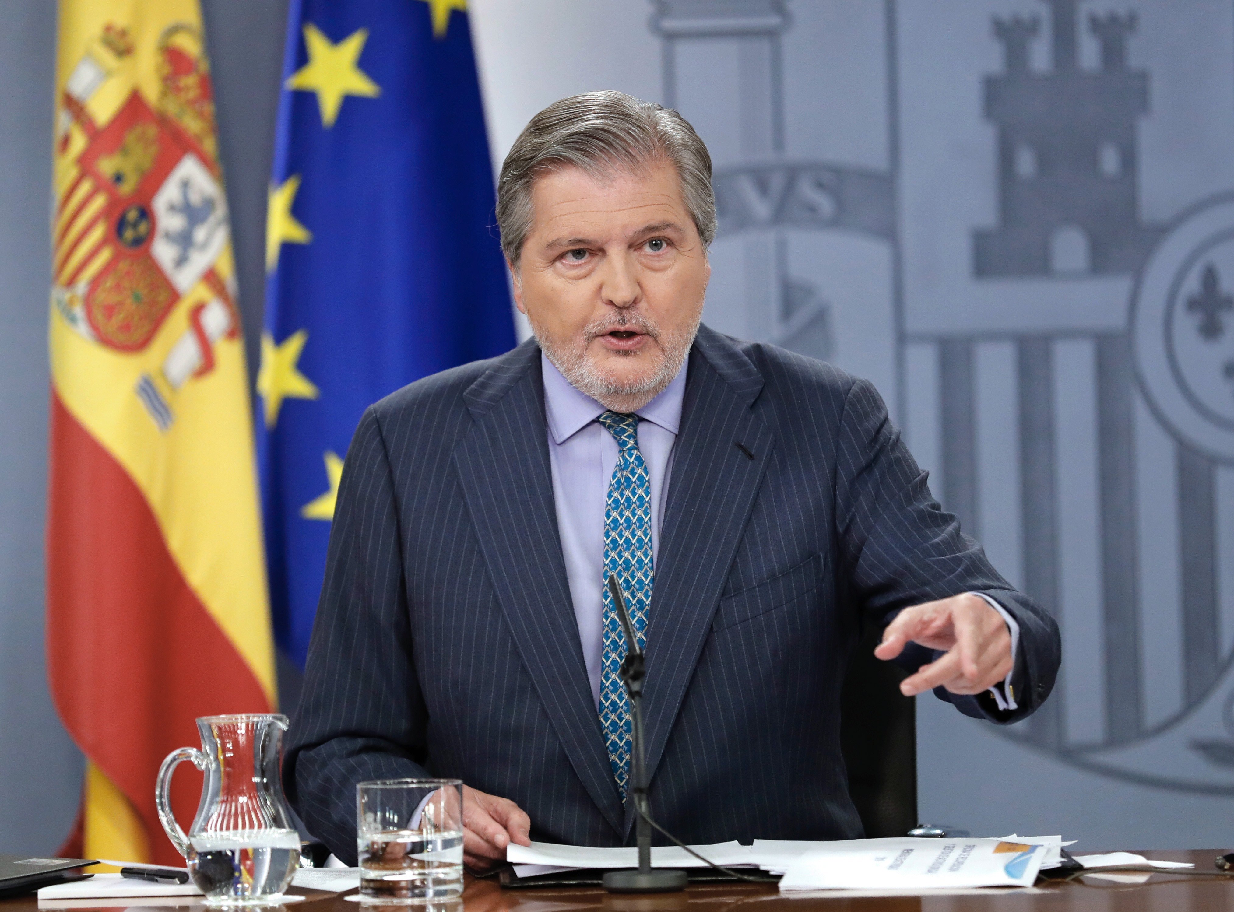 De Vigo, a Puigdemont: "La carta no ha llegado, otra vez llamen"