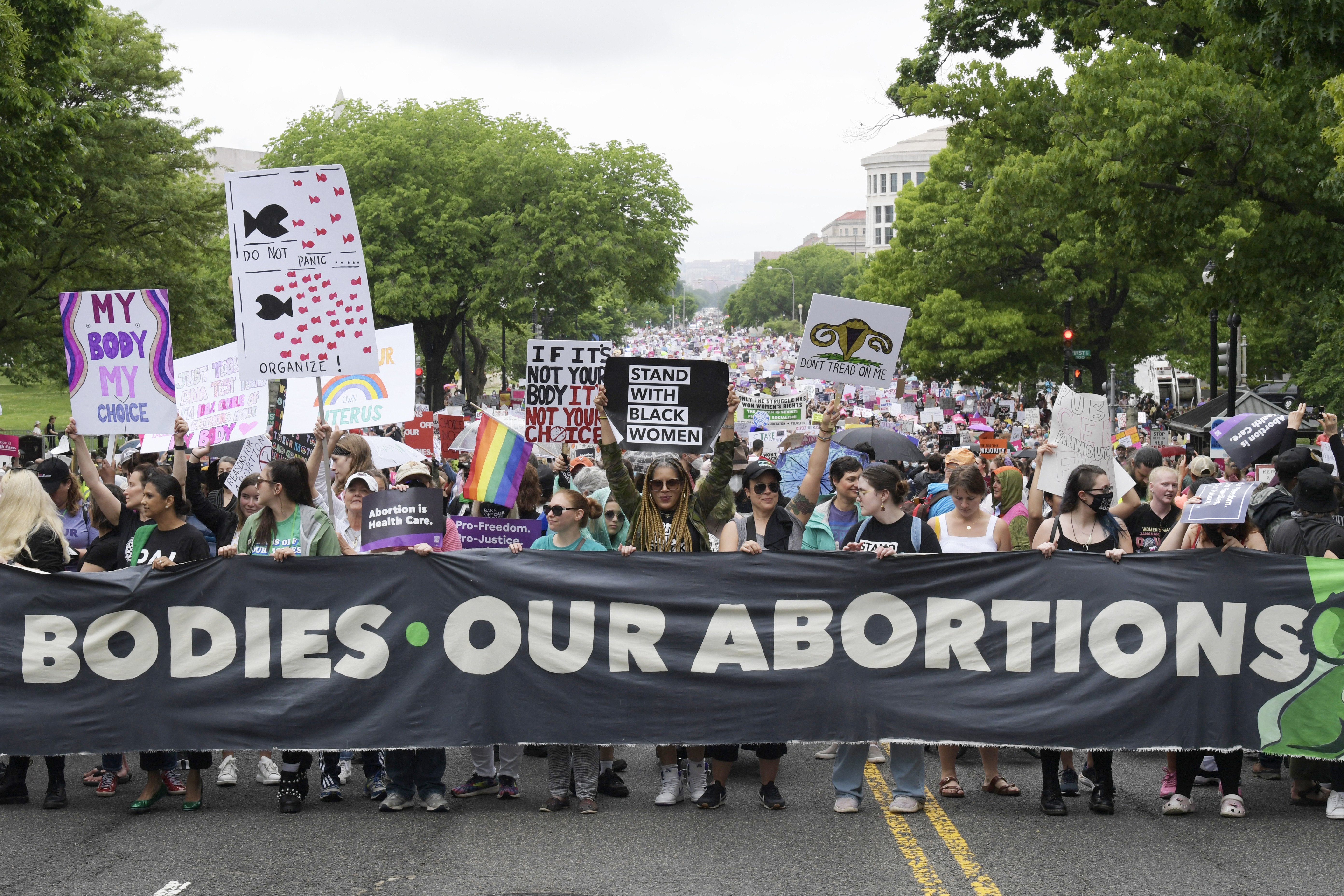 Manifestaciones multitudinarias en los EE.UU. a favor del derecho al aborto