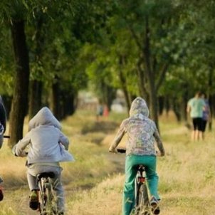 ¿Cuál es el coste mínimo de criar un hijo o hija? Save the Children elabora un informe demoledor