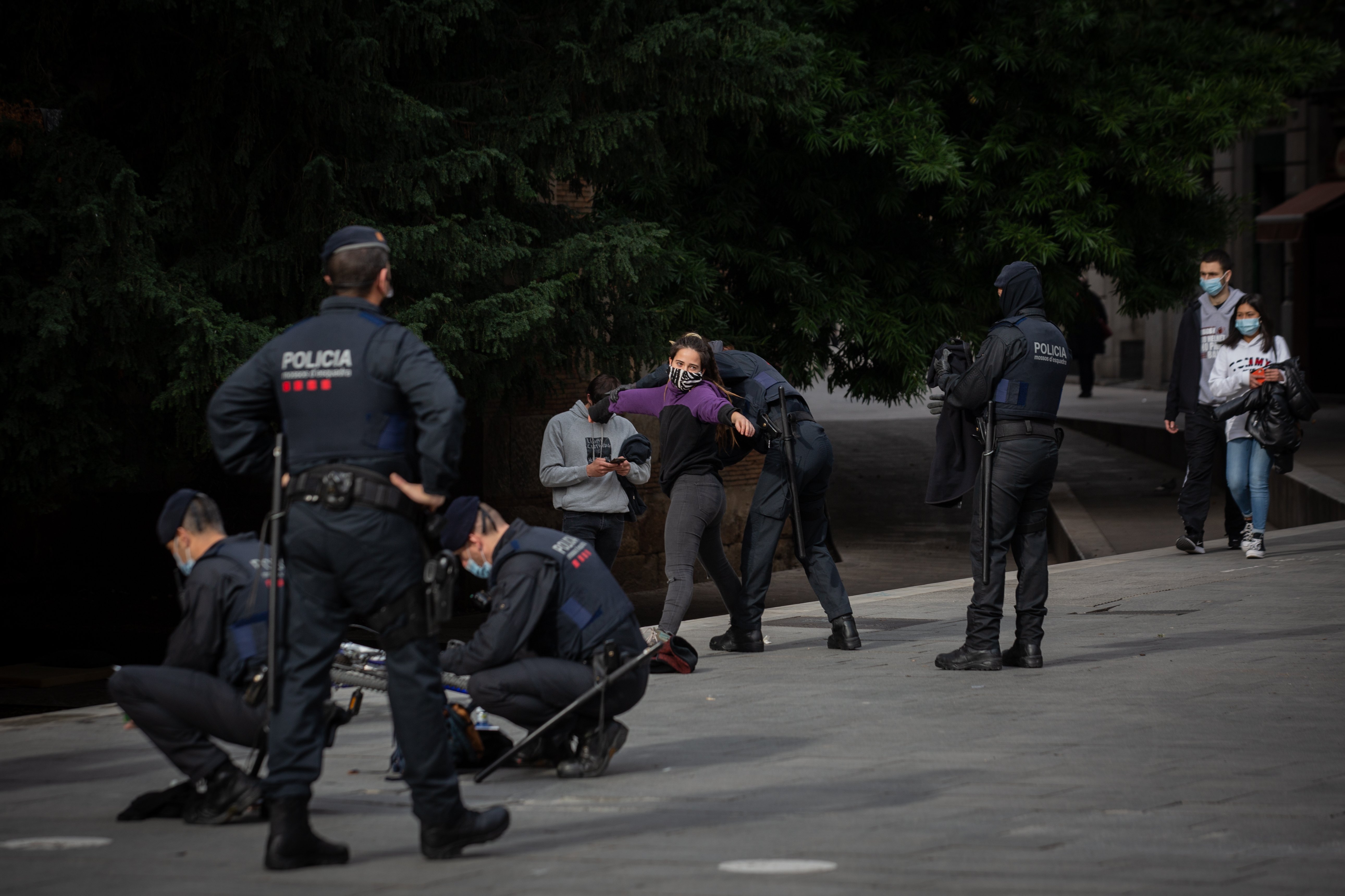 Policía Nacional y Guardia Civil enfadados por los 1.000 millones de euros a los Mossos