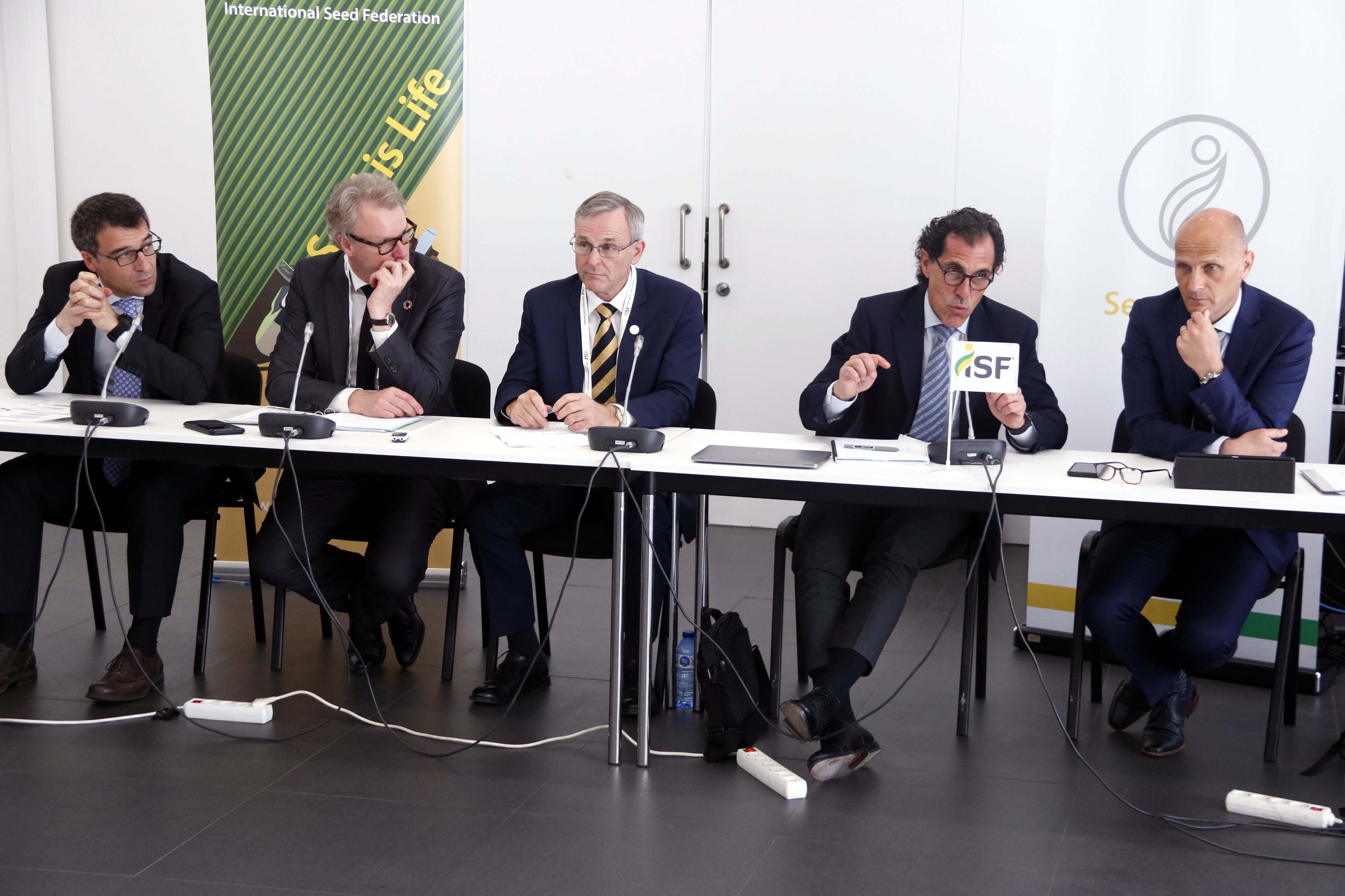 El sector de las semillas pide corredores en Ucrania para garantizar el suministro