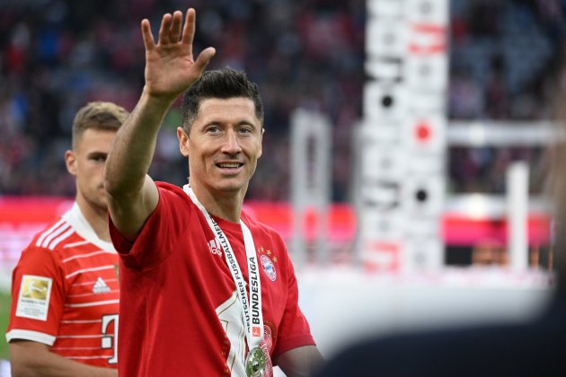 Robert Lewandowski saludando Bayern Munich EuropaPress Robert Lewandowski saludando Bayern Munich EuropaPress