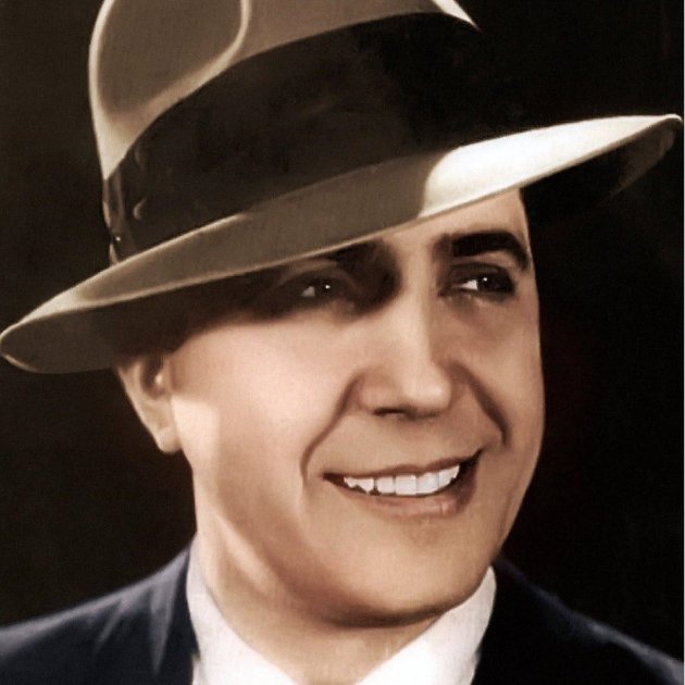 Muere Carlos Gardel, el cantante y compositor de tangos que se enamorÃ³ de Barcelona