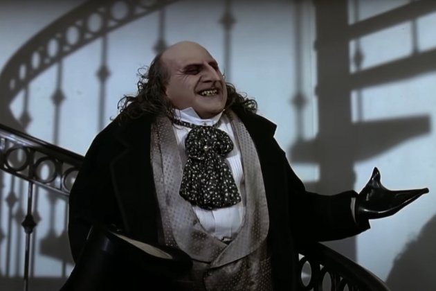 Batman Returns pingüino Danny DeVito Youtube Batman Returns pingüino Danny DeVito Youtube
