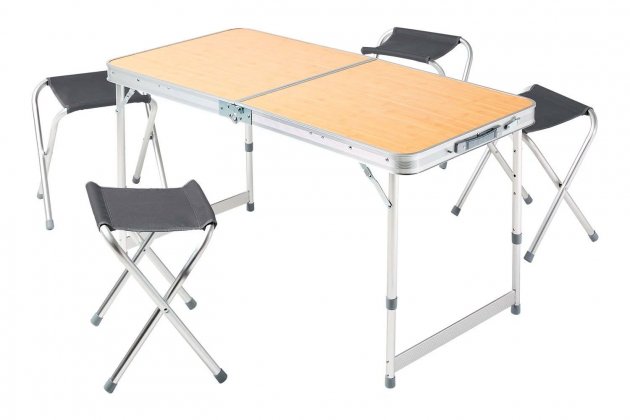 Set de mesa y taburetes plegables para camping de Rocktrail 2