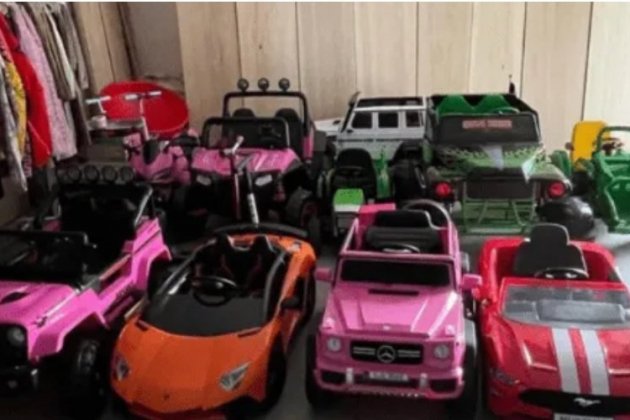 Colección de coches de los hijos de Kim Kardashian Colección de coches de los hijos de Kim Kardashian