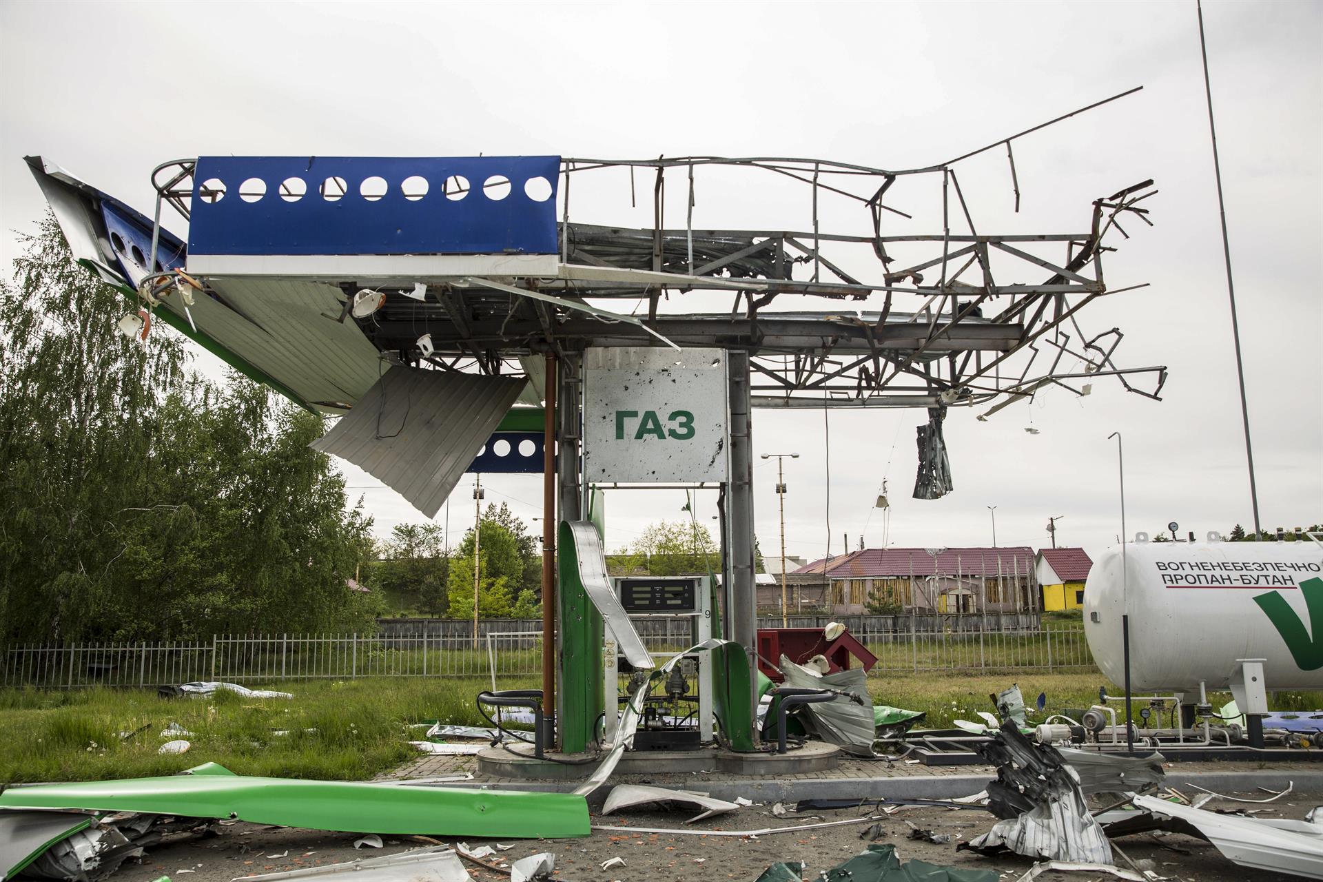 Gasolinera destruïda a Kyiv, Ucraïna Efe
