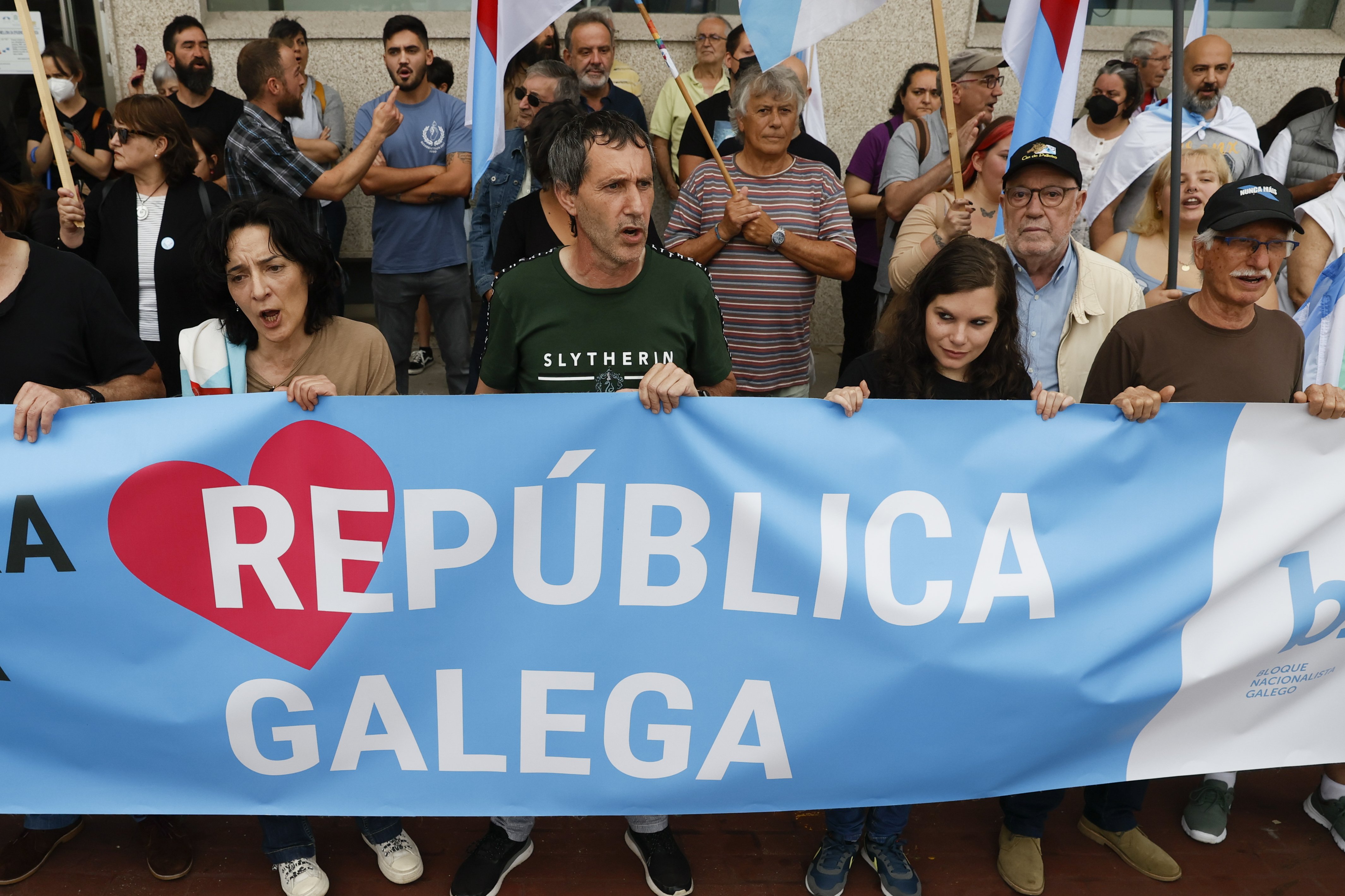 Protesta en Sanxenxo contra la visita del rey emérito Juan Carlos I Efe