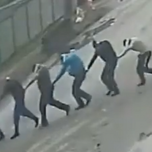 captura video camara seguridad bucha ucrania ejecuciones rusa guerra invasion