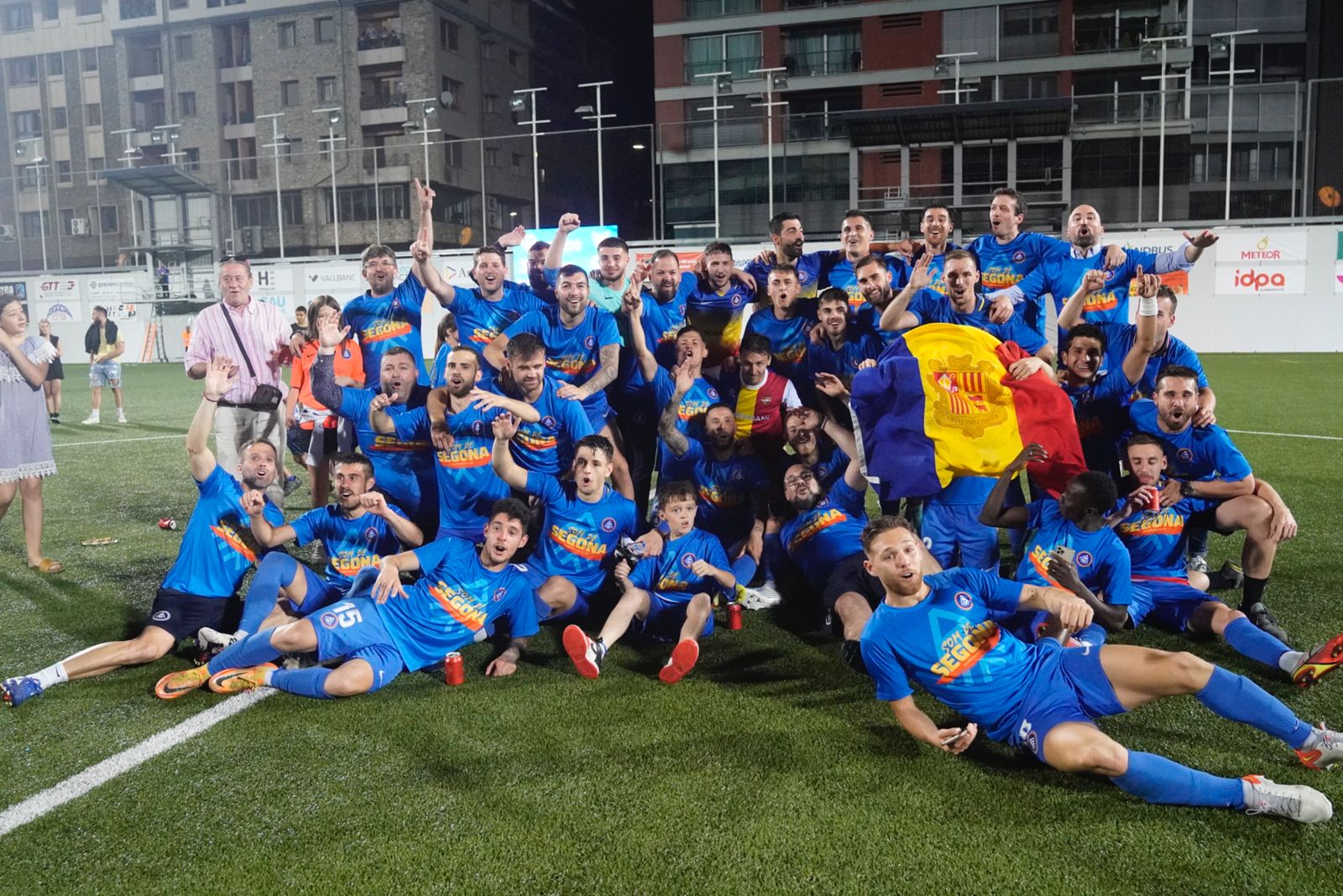 El Andorra de Gerard Piqué asciende a la Segunda División tras una temporada inmaculada