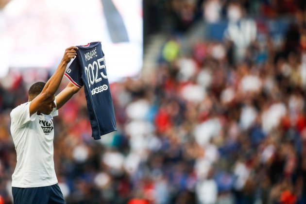 Mbappé es queda EFE Mbappé es queda EFE