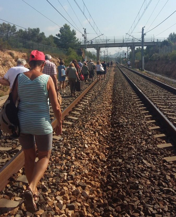 Una avería en Renfe deja a 200 pasajeros atrapados en un tren