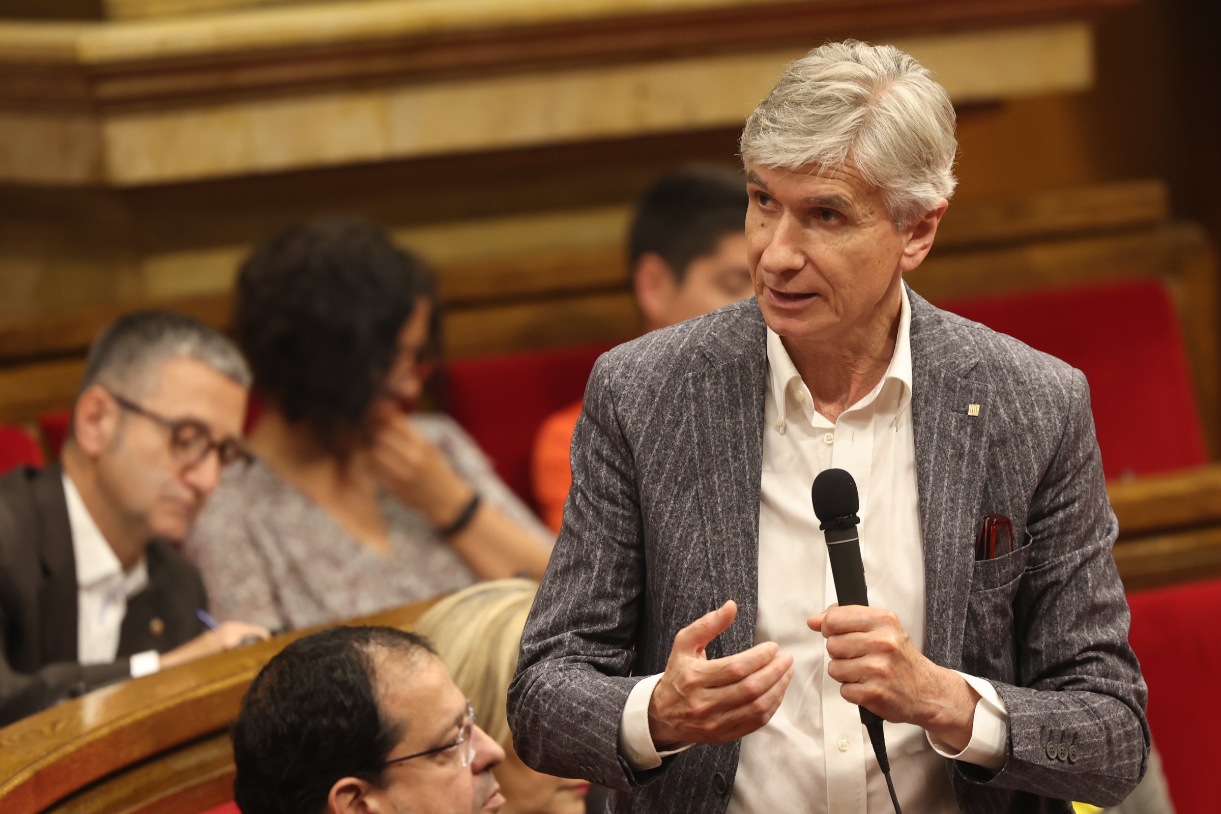 Conseller Salut, Josep Maria Argimon Ple Parlament - Foto: Sergi Alcàzar