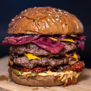 Día de la hamburguesa portada - Amirali Mirhashemian  unsplash