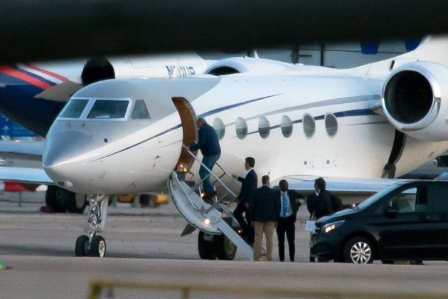 Juan Carlos avión vuelta Abu Dabi Europa Press